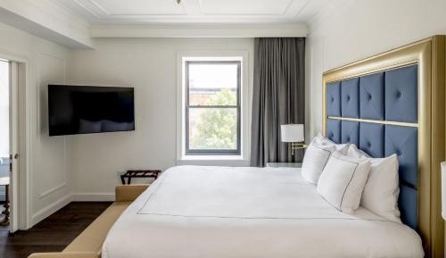 Deluxe Single Room