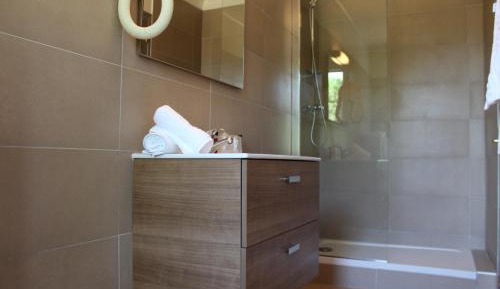 Single Room with Pool View