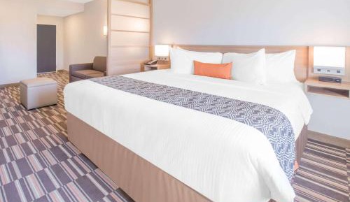 King Room - Non-Smoking