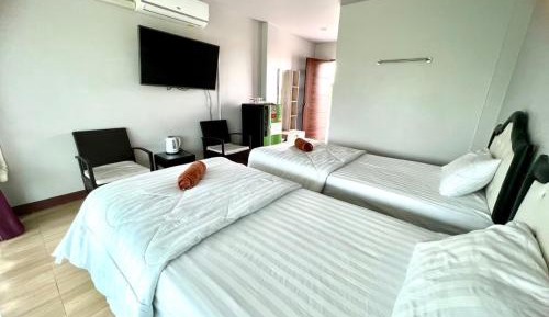 Twin Room with Private Bathroom