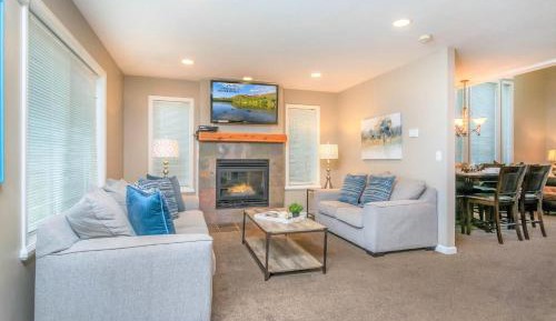 Three-Bedroom Holiday Home 