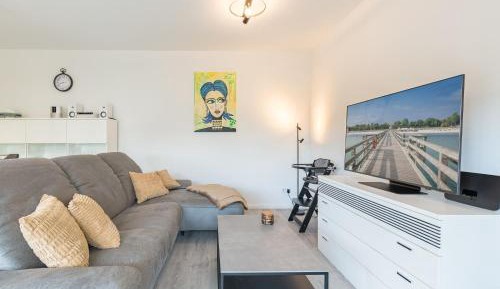 Three-Bedroom Apartment with Balcony