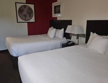 Queen Room with Two Queen Beds - Non-Smoking