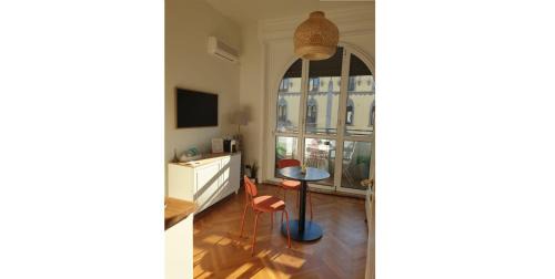 Studio with Sofa Bed