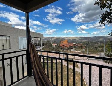 Apartment with Mountain View