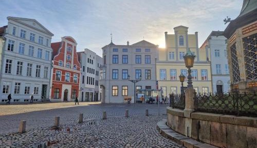 Apartment with Shower