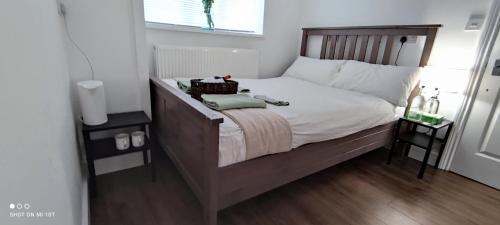 Double Room with Shared Toilet