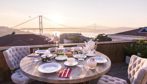 Penthouse Bosphorus Suite