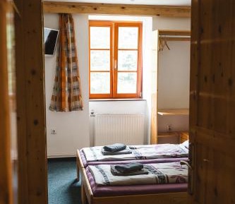 Twin Room with Private Bathroom