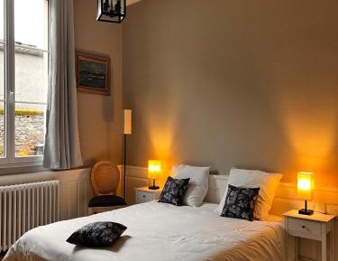 Double or Twin Room with Private Bathroom