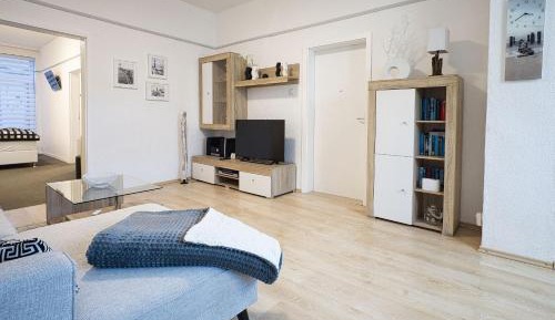 One-Bedroom Apartment with Terrace