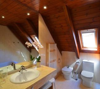 Family Room (4 Adults)