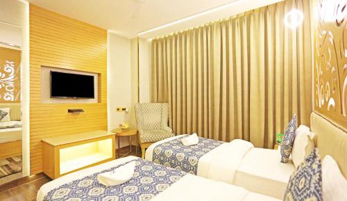 Premium Twin Room with complimentary Hi Tea from 04pm till 06pm
