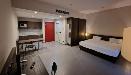Executive King Room with Balcony