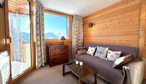 Apartment (4 Adults)