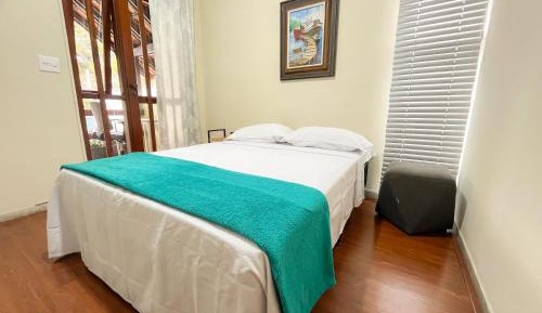 Standard Double Room with Shared Bathroom