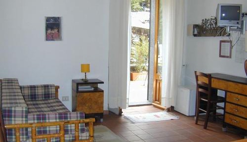 Double or Twin Room with Garden View