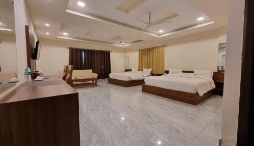 Luxury Quadruple Room