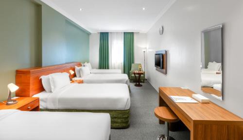Deluxe Quadruple Room