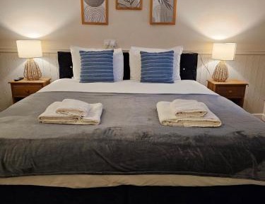 Superior King Room