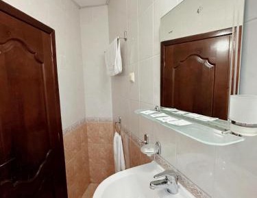 Economy Twin Room