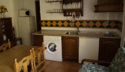 Two-Bedroom Apartment (4-6 Adults)