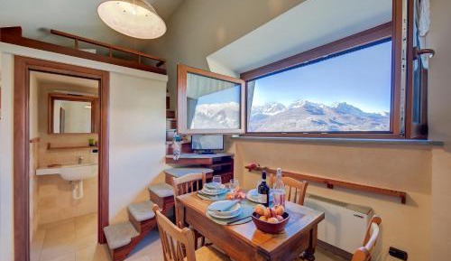 Studio with Mountain View