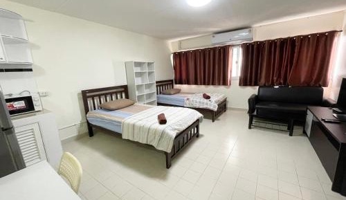 Standard Twin Room