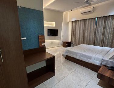 Superior Family Room
