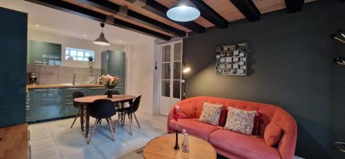One-Bedroom Family Apartment