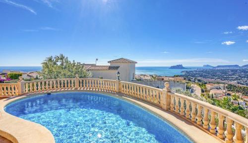 Villa with Sea View
