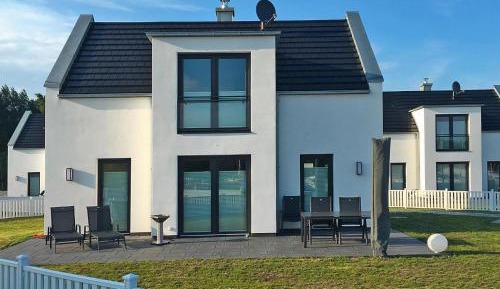 Two-Bedroom Holiday Home