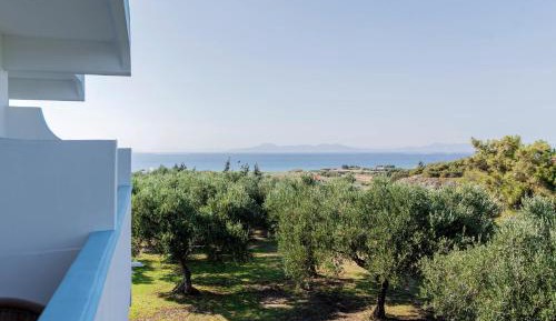 Triple Room with Sea View