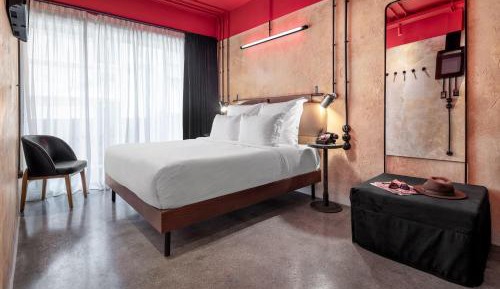 Urban Double or Twin Room with Balcony