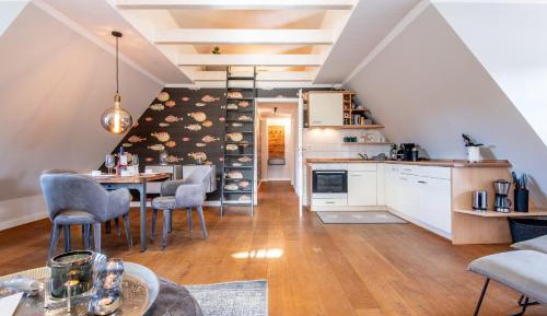 Apartment - Split Level