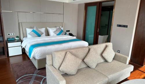 Large Double Room