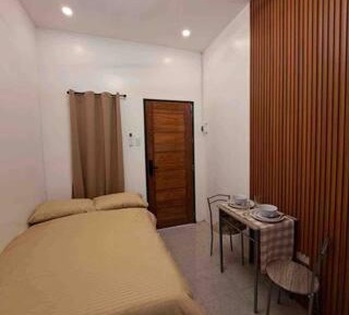 Deluxe Studio