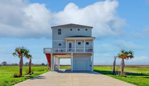 Four bedroom holiday home 