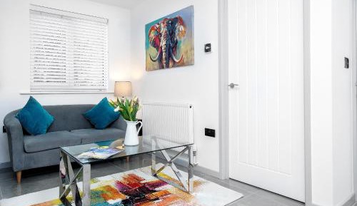 Apartment with Shower