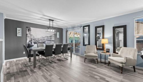 Five-Bedroom Holiday Home