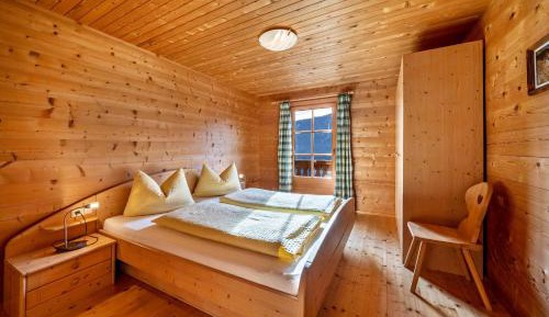 Superior One-Bedroom Apartment with Balcony