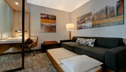 Suite, 2 Queen, Trundle bed