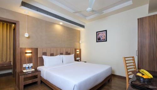 Deluxe Room with 10% Discount on Food & Soft Beverages, Welcome Drinks on Arrival, Early Check-in & Late Checkout (Subject to Availability)