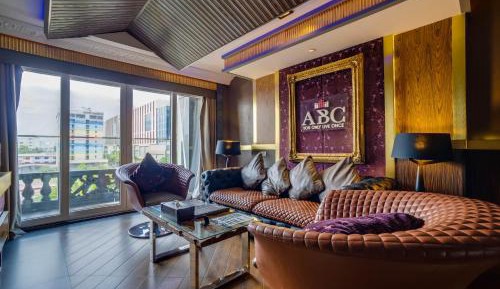 Two Bedroom Aqua Suite