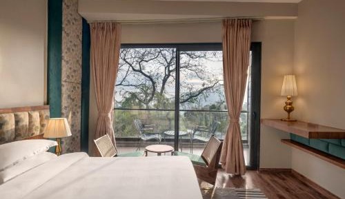 King Room with Balcony