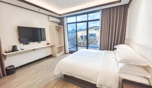 Double Room with Mountain View 