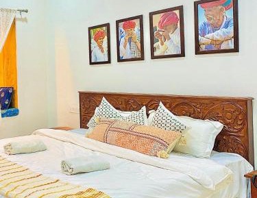 Standard King Room