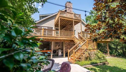 Four-Bedroom Holiday Home