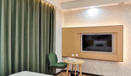 Double Room with Courtyard View