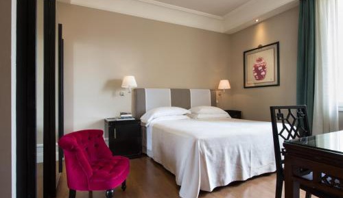 Premium Deluxe Double or Twin Room